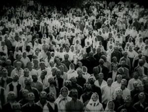 Земля. Кадр з фільму